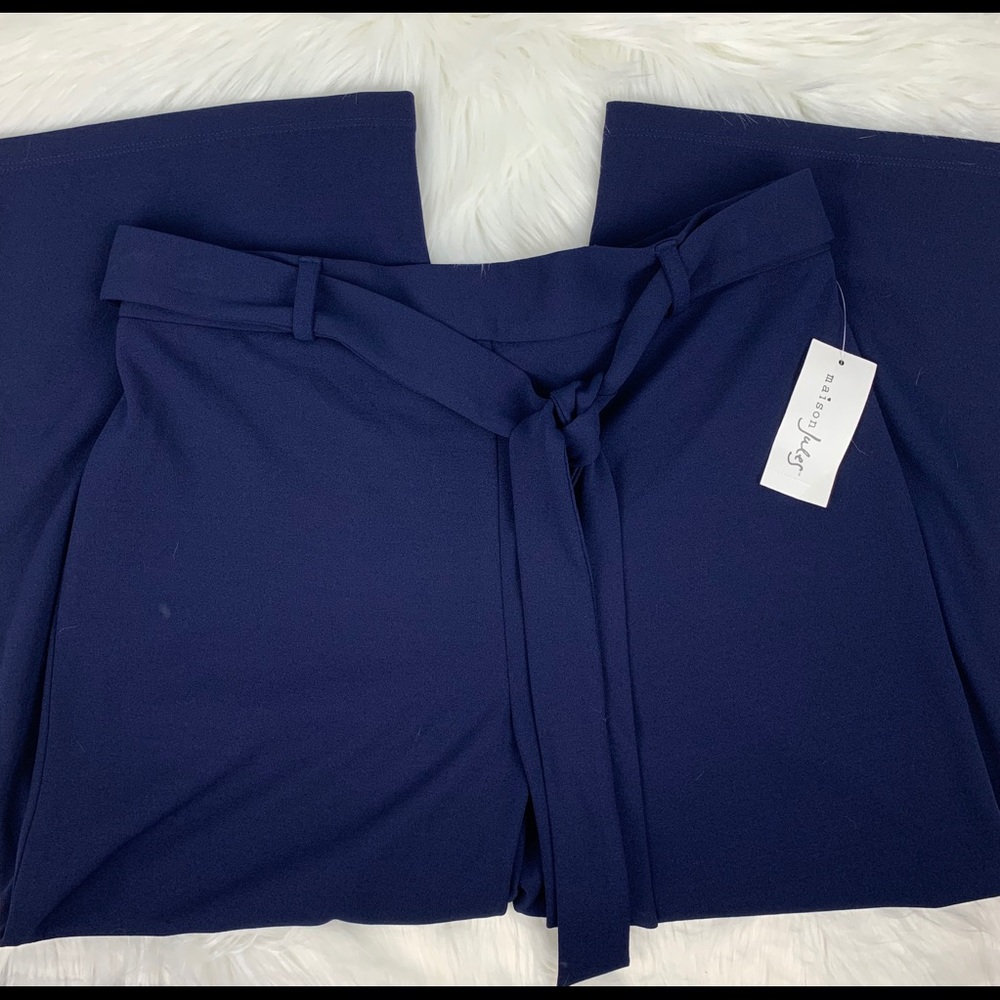 🔥MAISON JULES🔥Pull-On Tie-Waist Cropped Career Pants Navy Medium NWT - Picture 4 of 5
